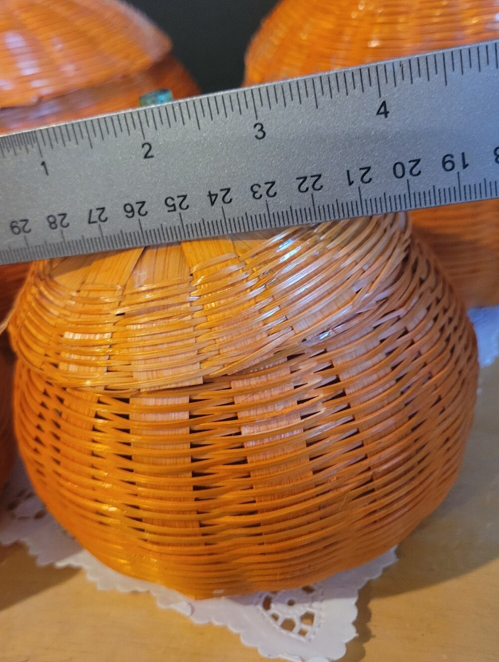 Lot of 4 Vintage Wicker Basket Orange Pumpkins  Removable Tops Halloween Thanksg - Picture 11 of 14